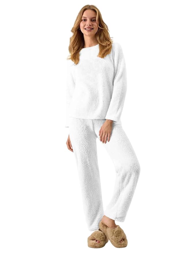 KOTTY Women's Winter Lounge Set | Ultra Soft Cozy Two Piece Fleece Outfit for Stylish Warmth